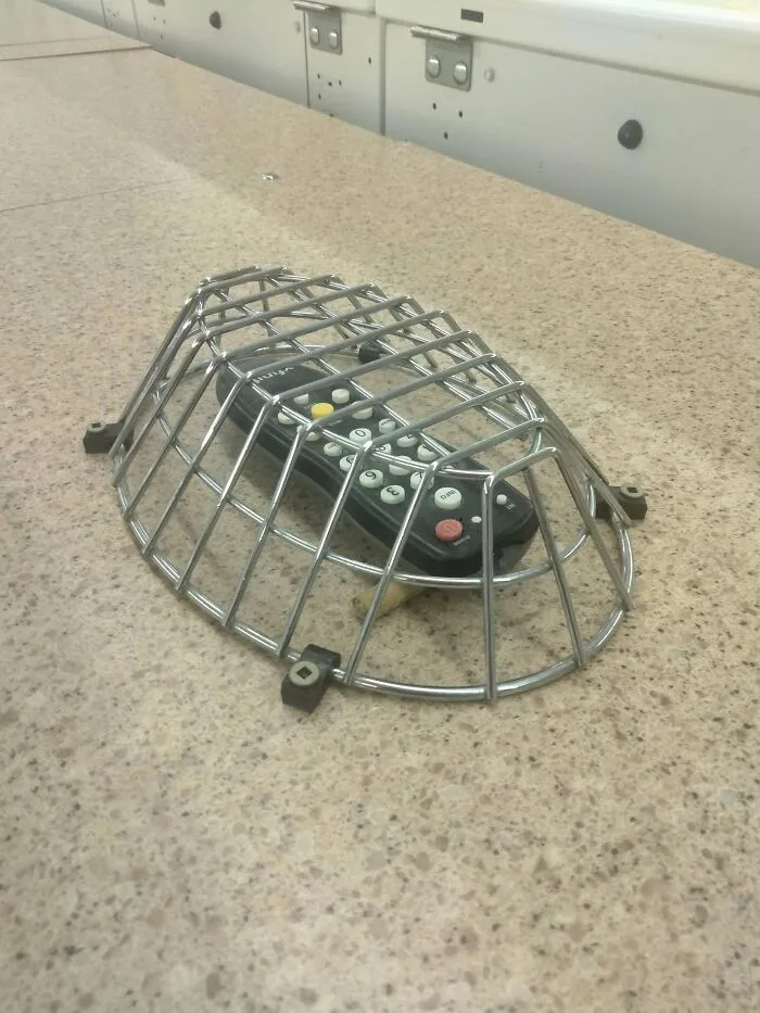 Encontrado en una lavandería de Knoxville, Tennessee. Sí, todavía puedes pulsar los botones