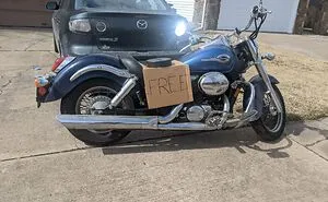 40 Of The Luckiest "Curb Finds" That People Just Stumbled Upon