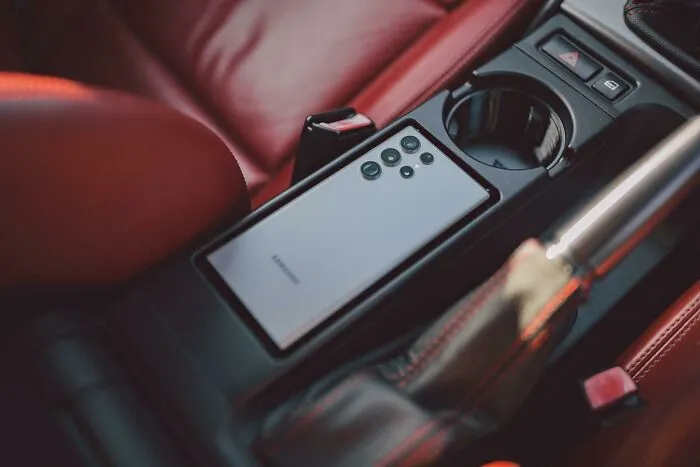 My New Phone Satisfyingly Fits In My Car's Wireless Charging Pad