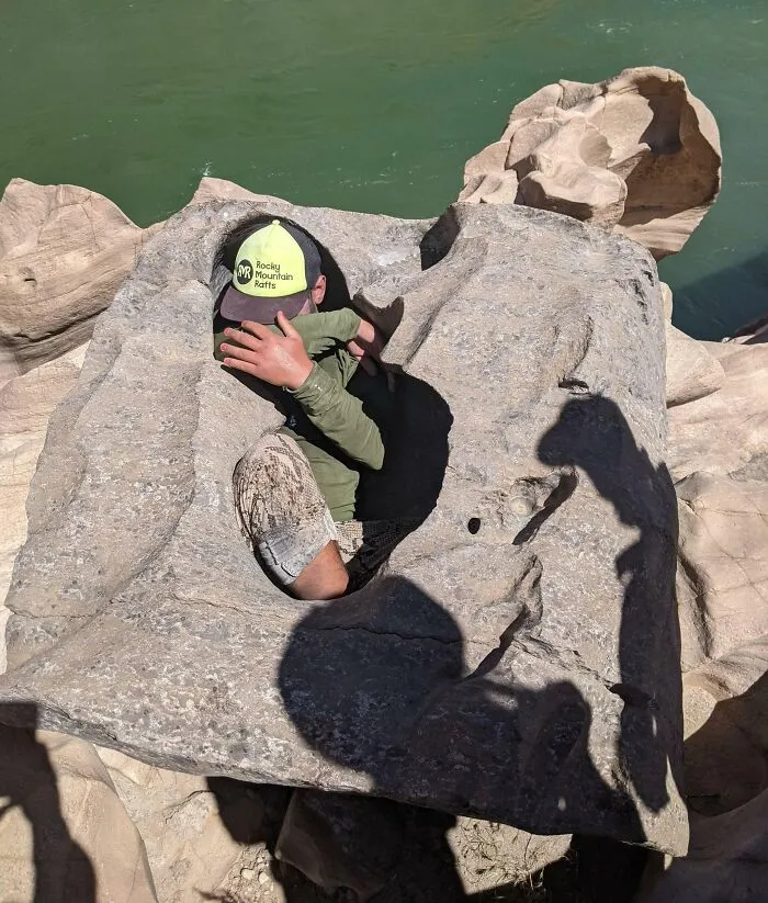I Fit Inside This Rock