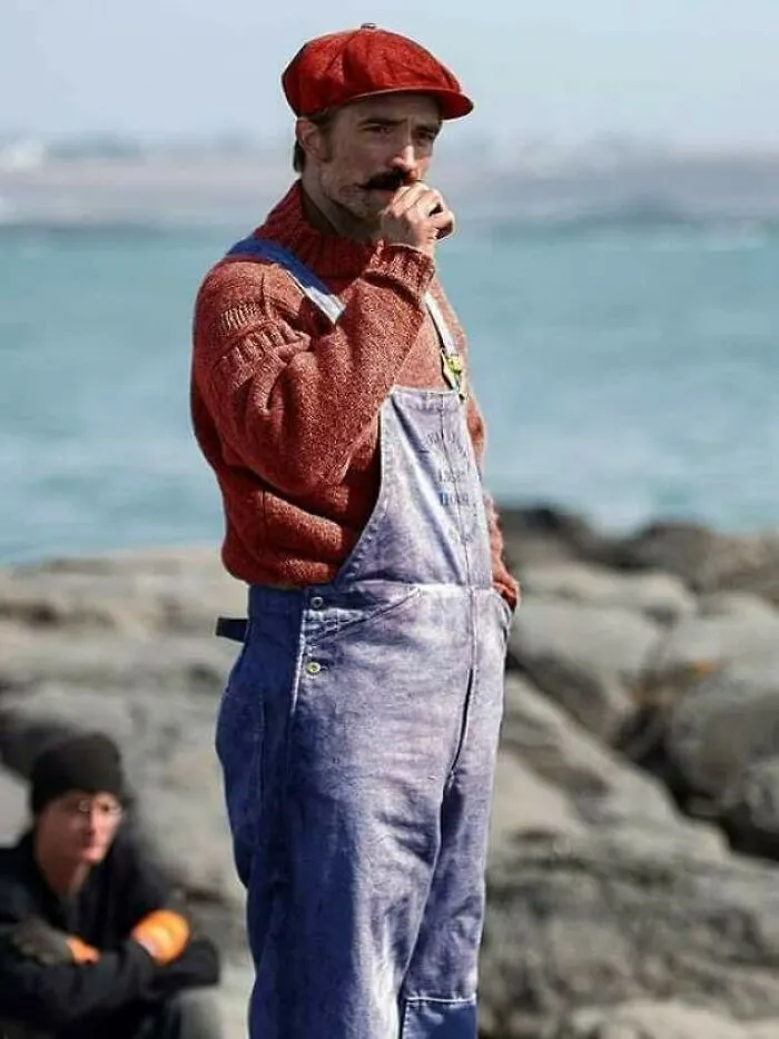 The Lighthouse (2019) Had To Be Shot In Black And White Because Robert Pattinson Looked Like Mario In Color