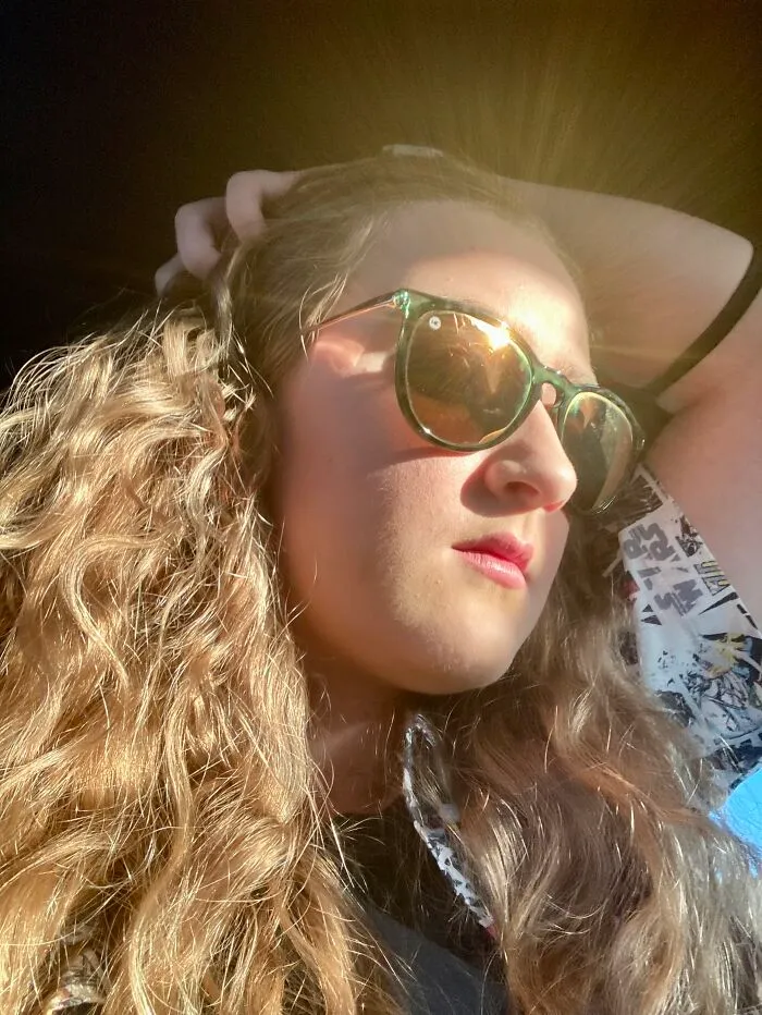 I’ve Always Looked At This Photo Of Me And Felt Like A Model With The Perfect Lighting