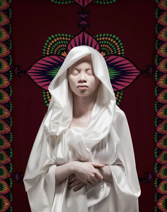 This Photographer Creates Series That Are Not Bound By Language Or Culture (59 Pics)