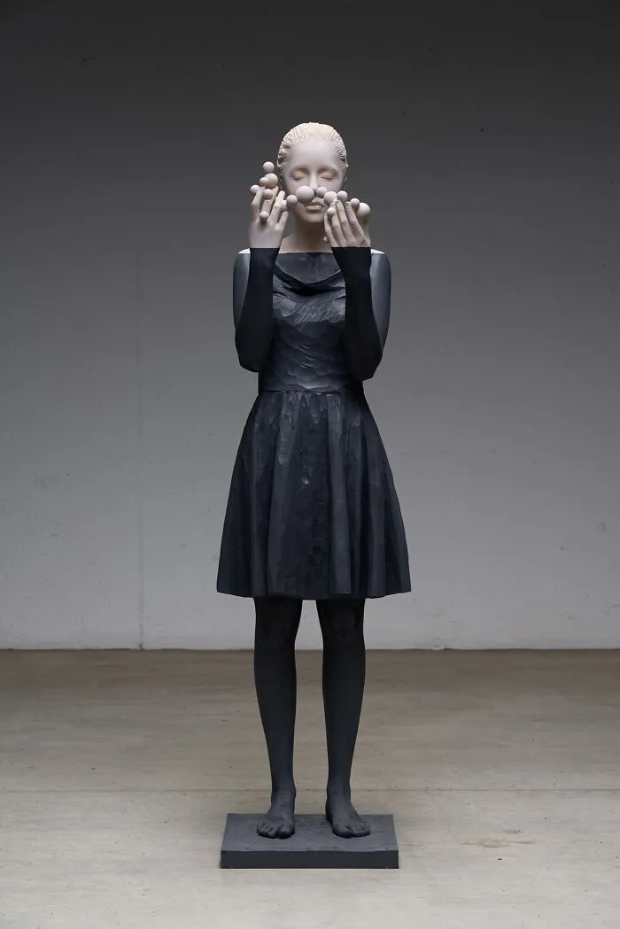 Artist: Willy Verginer, Wood Sculpture