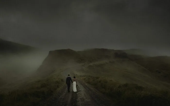 I Take Weird Wedding Photos And Clients Love Them (18 Pics)