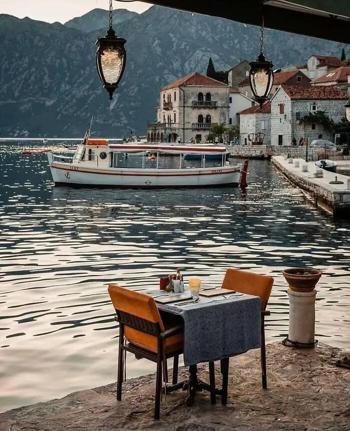 ‘Somewhere I Would Like To Live’: 38 Awesome Places And Homes Around The World That Actually Exist (New Pics)