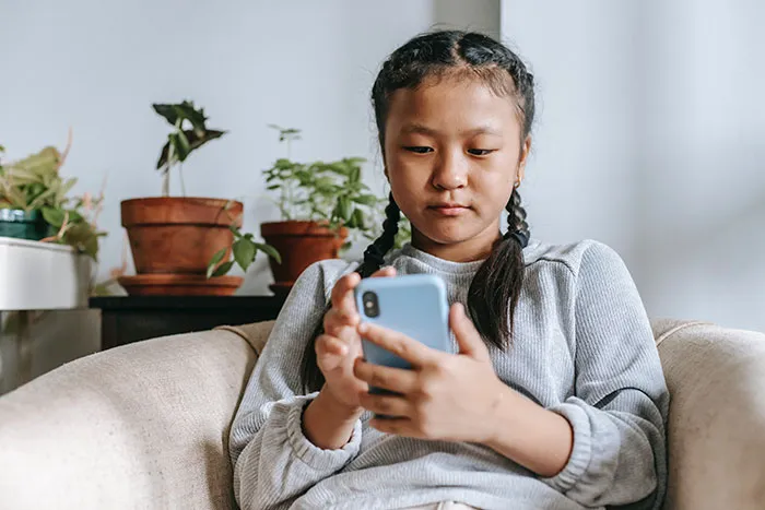 “We Have A Very Open And Honest Relationship With Our Kids”: Mom Reveals 24 Controversial Things She Allows Her Four Children To Do