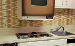 Real Estate Fails: ‘The Broke Agent’ Pokes Fun At The Most Hectic Homes, And Here Are 40 Of The Worst Of Them (New Pics)