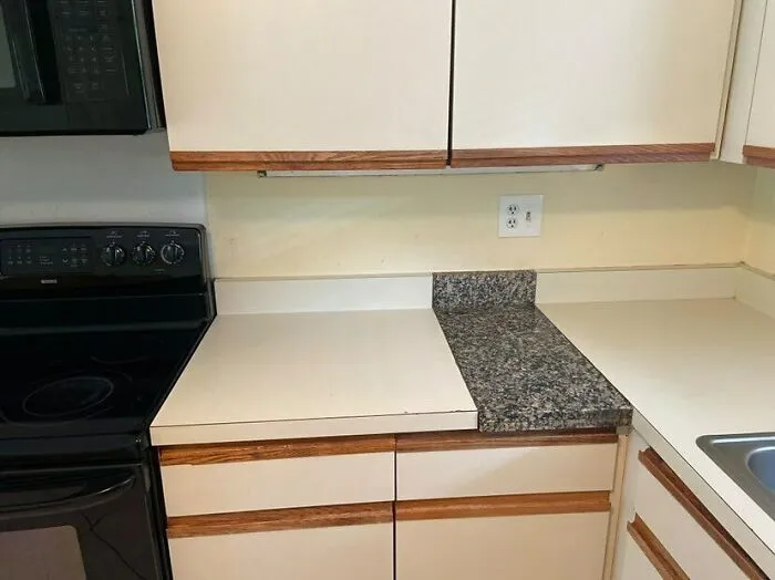 Esta cuenta se burla de las casas más disparatadas, y aquí están 35 de las peores (nuevas fotos)