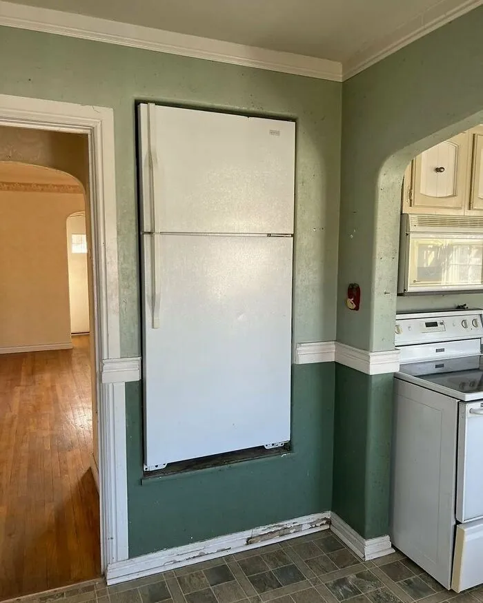 Esta cuenta se burla de las casas más disparatadas, y aquí están 35 de las peores (nuevas fotos)