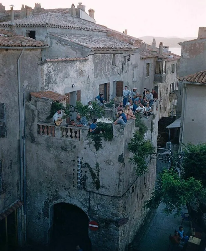 ‘Somewhere I Would Like To Live’: 38 Awesome Places And Homes Around The World That Actually Exist (New Pics)