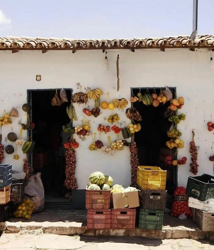 “Un sitio donde me gustaría vivir”: 50 casas y lugares increíbles alrededor del mundo que existen de verdad (Nuevas fotos)