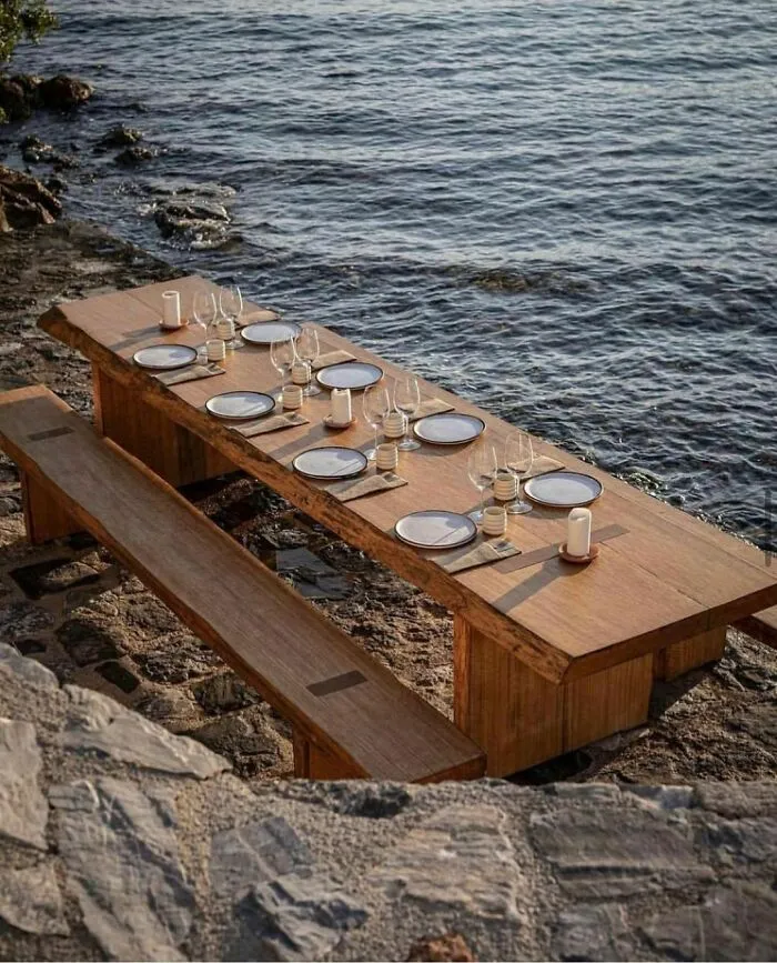 “Un sitio donde me gustaría vivir”: 50 casas y lugares increíbles alrededor del mundo que existen de verdad (Nuevas fotos)