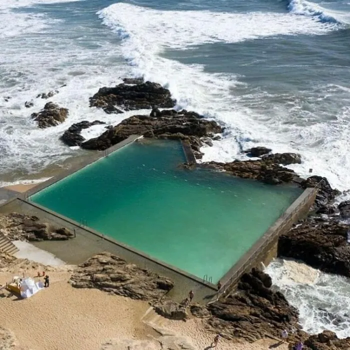 “Un sitio donde me gustaría vivir”: 50 casas y lugares increíbles alrededor del mundo que existen de verdad (Nuevas fotos)