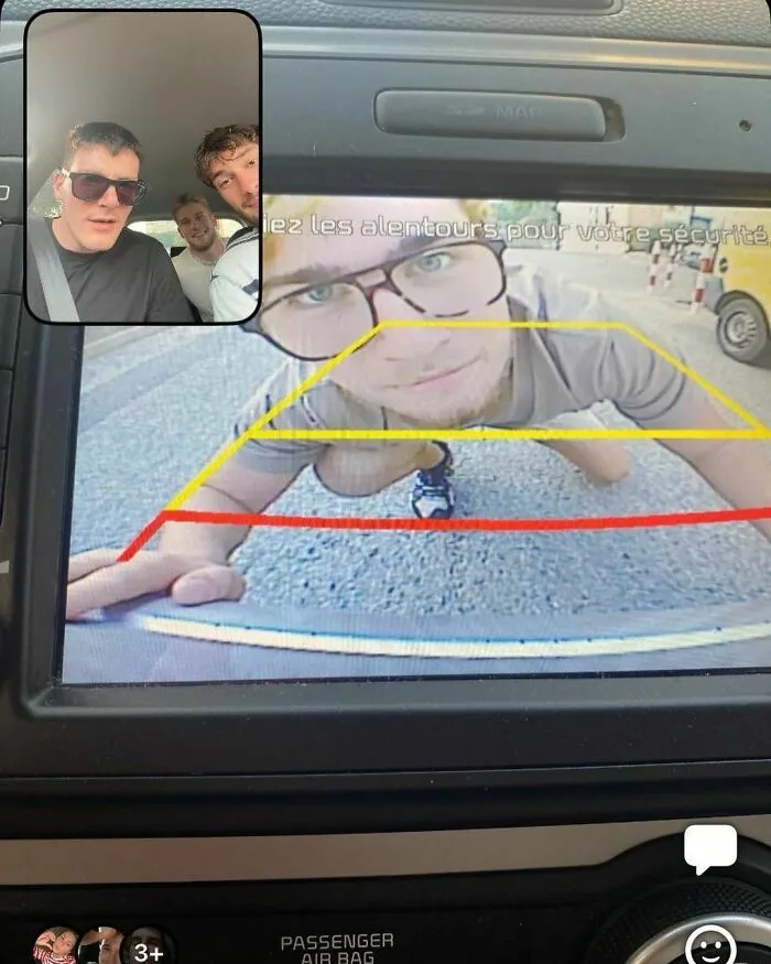 People Are Sharing Their Hilarious BeReal Pics, Here Are 35 Of The Funniest Ones