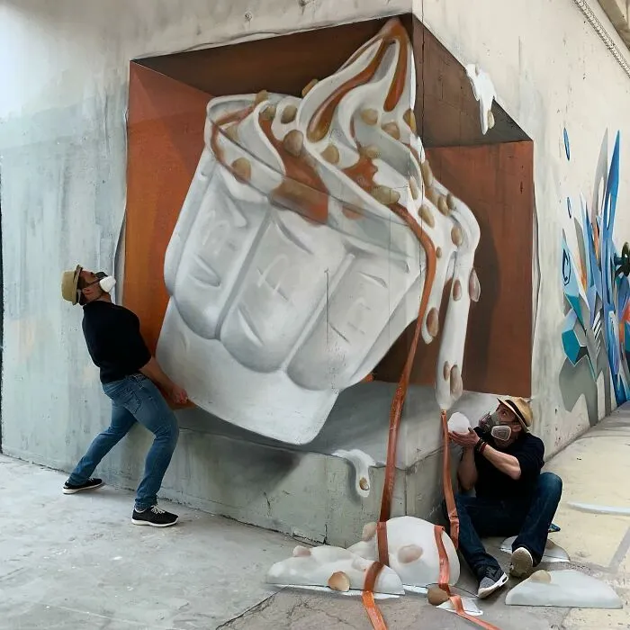 Este artista callejero francés pinta graffitis en 3D y no son para los asustadizos (26 fotos nuevas)