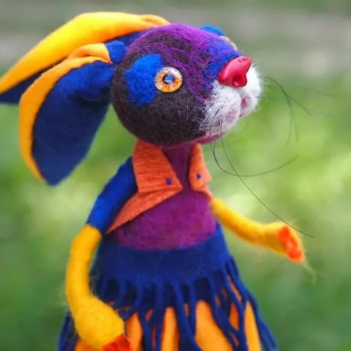 I Make Artistic And Extremely Emotive Dolls With Exaggerated Features From Wool (32 Pics)