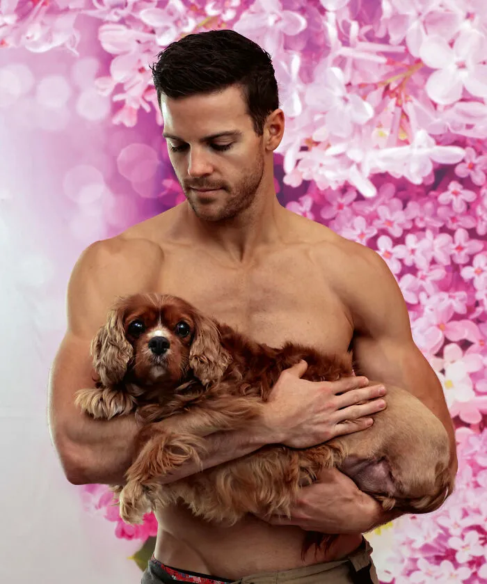 Estos bomberos australianos posan para el calendario benéfico de 2023 (24 fotos)
