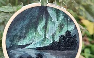 I Experimented With Embroidery And Paint To Create Dreamy Artwork Of The Aurora Borealis (23 Pics)