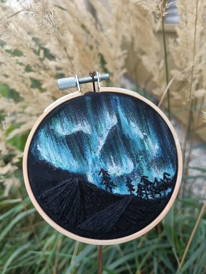 I Experimented With Embroidery And Paint To Create Dreamy Artwork Of The Aurora Borealis (23 Pics)