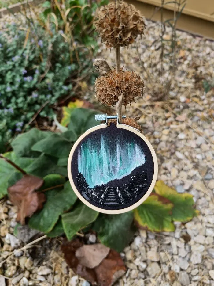 I Experimented With Embroidery And Paint To Create Dreamy Artwork Of The Aurora Borealis (23 Pics)