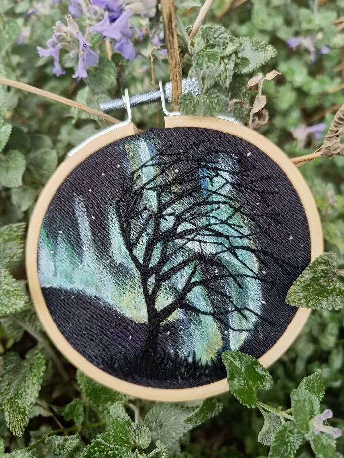 I Experimented With Embroidery And Paint To Create Dreamy Artwork Of The Aurora Borealis (23 Pics)
