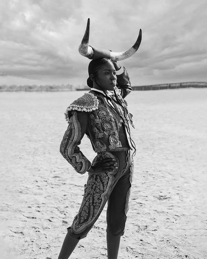 This Photographer Creates Series That Are Not Bound By Language Or Culture (59 Pics)