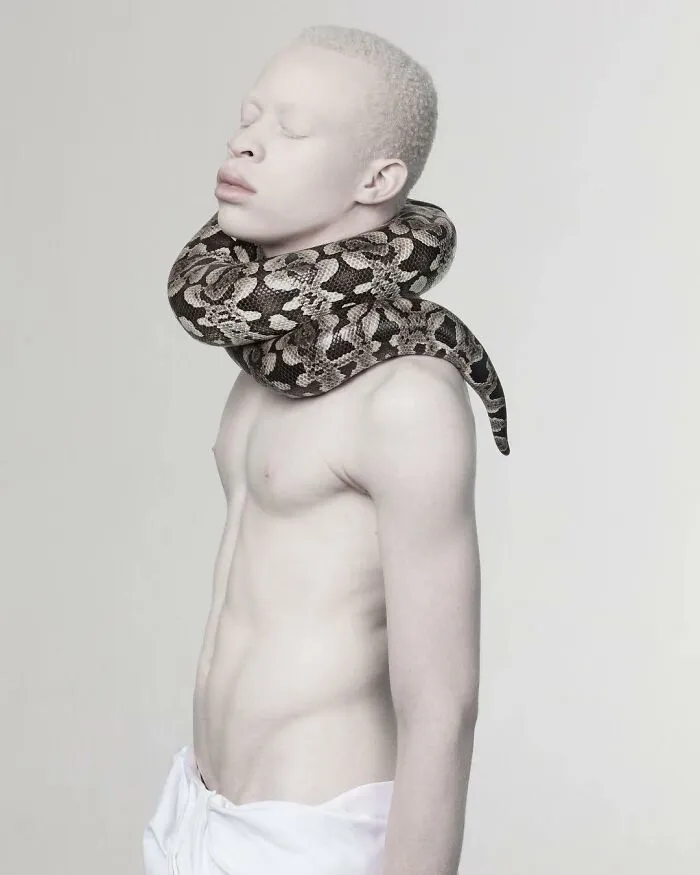 This Photographer Creates Series That Are Not Bound By Language Or Culture (59 Pics)