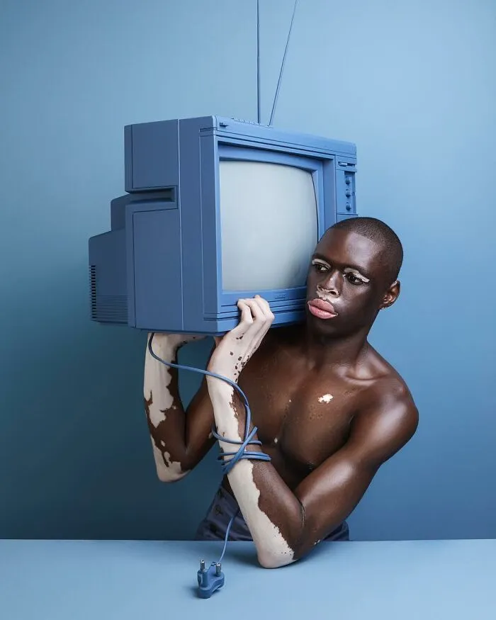 This Photographer Creates Series That Are Not Bound By Language Or Culture (59 Pics)