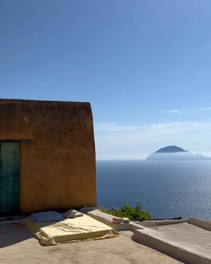 ‘Somewhere I Would Like To Live’: 38 Awesome Places And Homes Around The World That Actually Exist (New Pics)