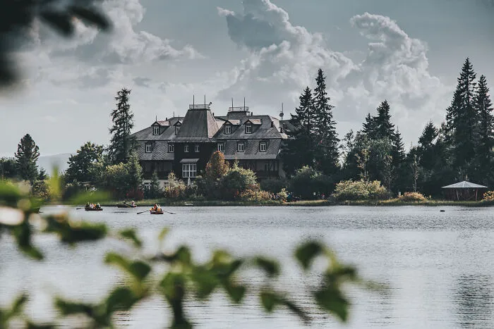 Building Of Hotel Solisko 