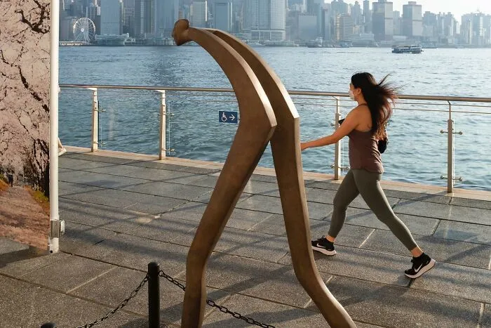 35 Lucky Accidents Captured By Street Photographer Edas Wong (New Pics)