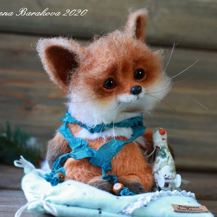 41 Miniature Animal Sculptures From Wool Made By This Artist