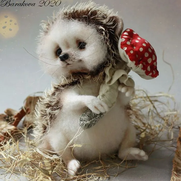 41 Miniature Animal Sculptures From Wool Made By This Artist