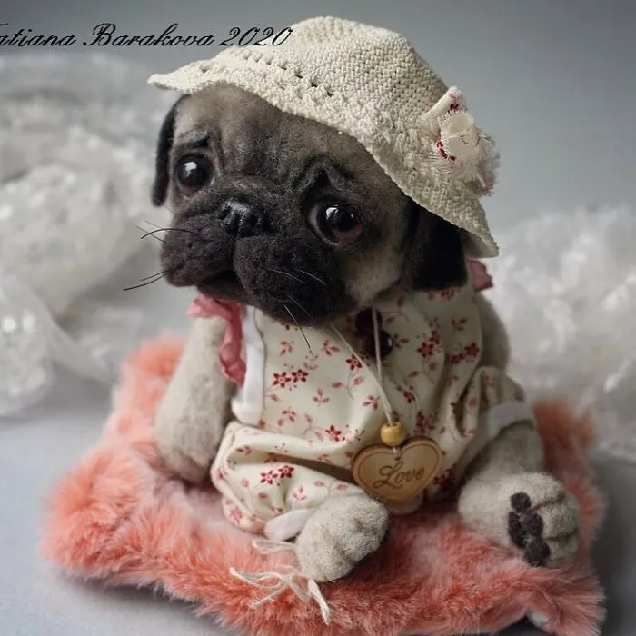 41 Miniature Animal Sculptures From Wool Made By This Artist