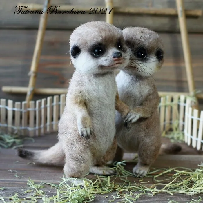 41 Miniature Animal Sculptures From Wool Made By This Artist