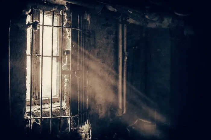"¿Cuál es el secreto más oscuro que has descubierto sobre un familiar?" 20 historias muy fuertes