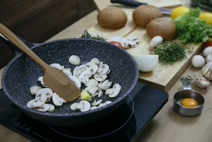 Someone Asked, "What Advice Can You Give To People Who Want To Cook And Eat Better At Home?" And 30 Chefs Delivered