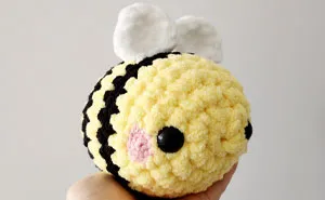 I Learned How To Crochet And Now I Made It My Side Hustle To Help ‘Cute Up’ People’s Days (19 Pics)