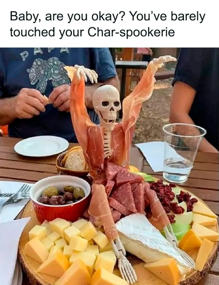 In Honor Of Halloween, Here Are 50 Hilarious And Spooky Pics And Memes