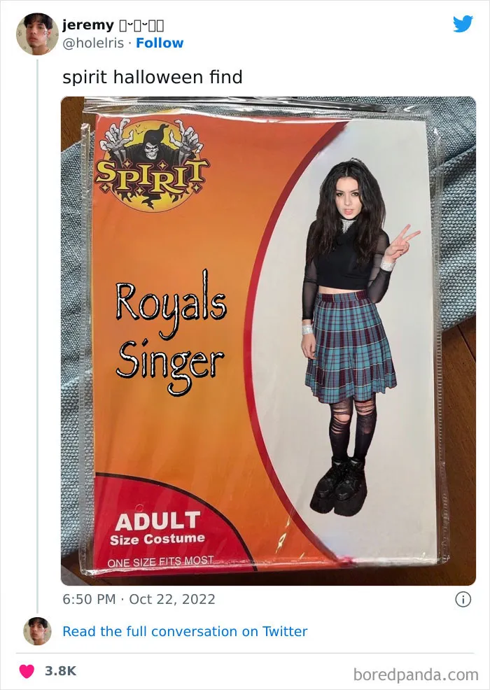 People Are Loving The Spirit Halloween Costume Memes, Here Are 30 Of The Funniest Ones