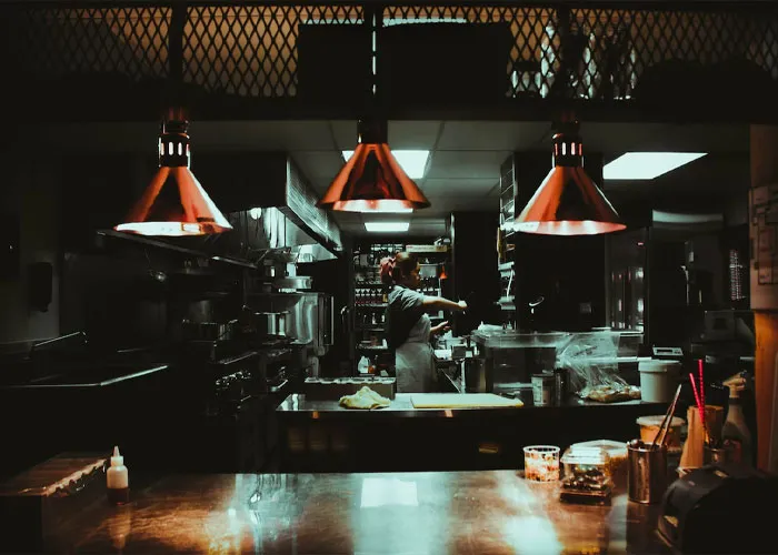 30 Dishes People Should Stop Ordering, As Revealed By Restaurant Workers Online
