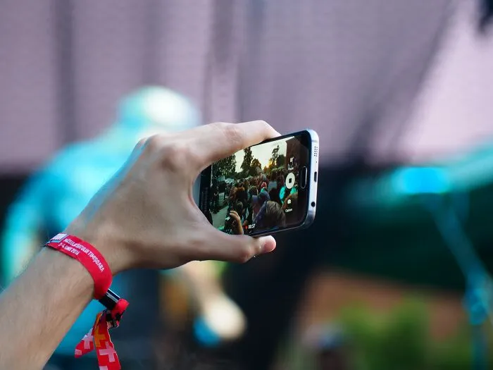 Millennials Get Asked What Confuses Them About Gen Z, And Here're 30 Of Their Answers