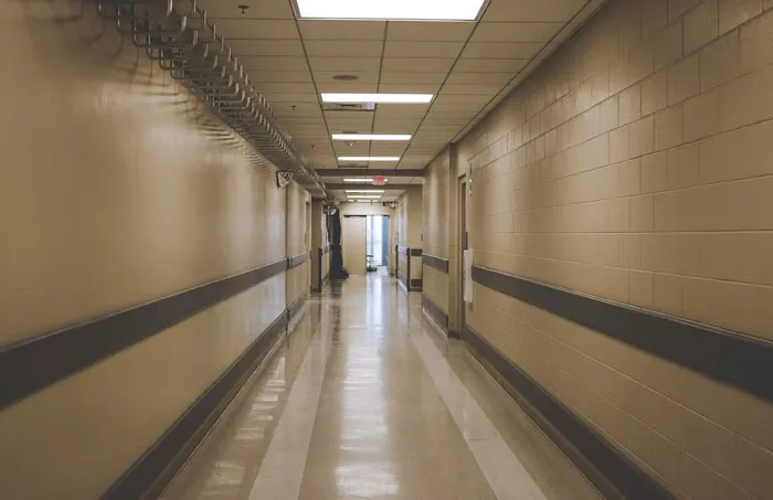 “What Is The Most Terrifying Thing To Happen To You In A Well-Lit And Populated Place?”: 30 People Tell Some Terrifying Stories