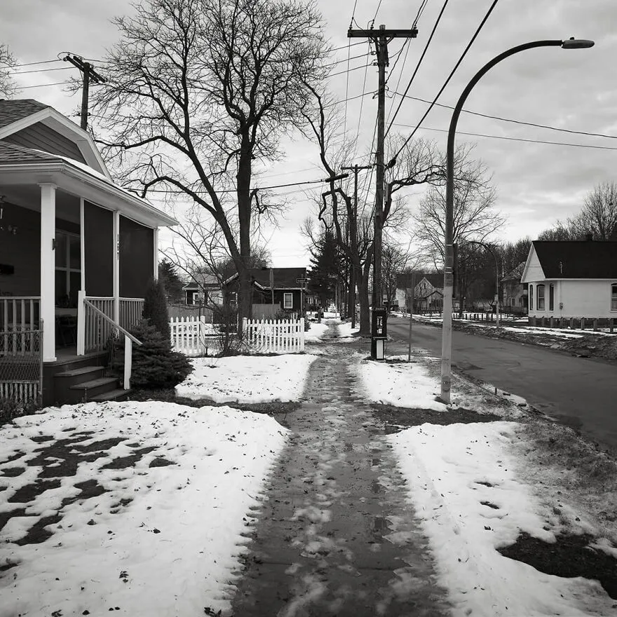 Eric Kunsman Photographed Payphones, A Lifeline For Some Of The Poorest Residents, In A Project Called 'Felicific Calculus' (19 Pics)