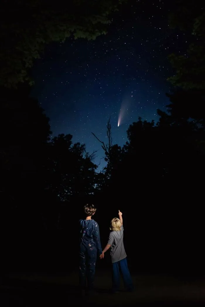 Tomé una foto de mis hijos y un cometa
