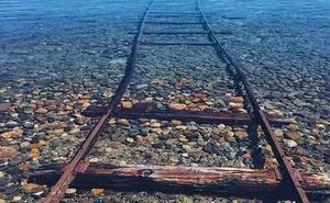 This Group Is Dedicated To The Fear Of Submerged Man-Made Objects, And Here Are 50 Of Its Scariest Pics (New Pics)