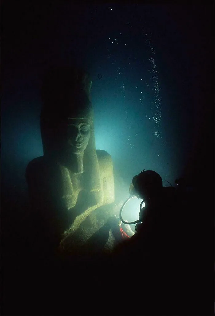 Reliquias antiguas redescubiertas en la costa de Egipto
