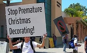 50 Witty, Creative And Fiery Protest Signs For Your Own Amusement