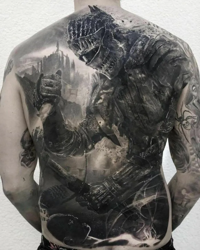 Tatuaje de la espalda hecho por Stefan Muller
